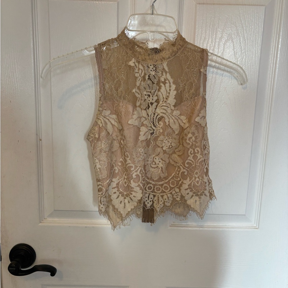 Lace Floral Crop Top Sleeveless size S